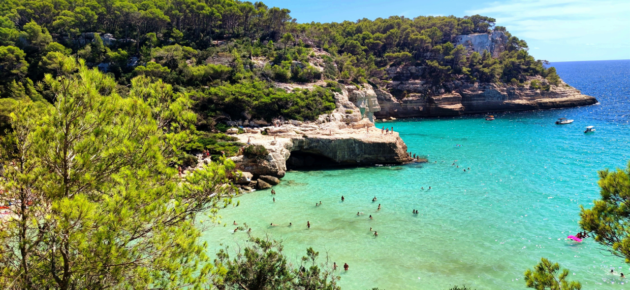 6 nap Menorca júniusban medencés hotellel 🏝️