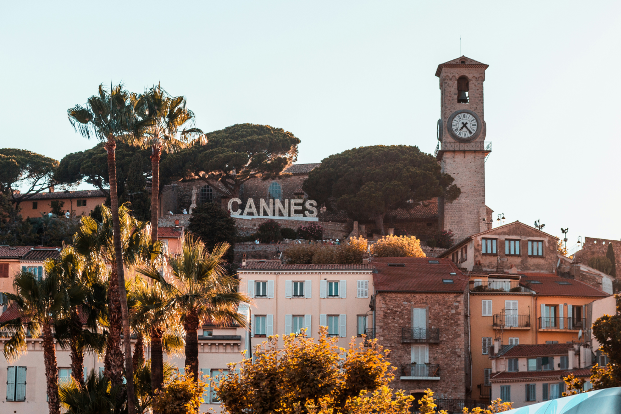 Irány Cannes, a sztárok és a luxus fővárosa! 🇫🇷✨